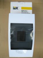 Щиток пластиковый навесной ЩРН-П-4 со степенью защиты IP41 производства IEK