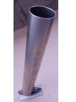 Кронштейн КБЛ-См с трубой наружным диаметром 40 мм для крепления уличного осветительного прибора на столбе