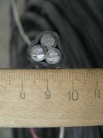 Фотография сечения силового алюминиевого кабеля АВВГнг 3х16 для стационарной групповой прокладки