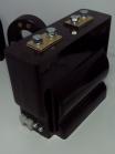 Фотография опорного измерительного трансформатора тока ТОЛ 10 150/5 с двумя вторичными обмотками класса точности 0,5 и 10Р
