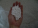 Фотография гранул поливинилхлоридного пластиката для изоляции и оболочки